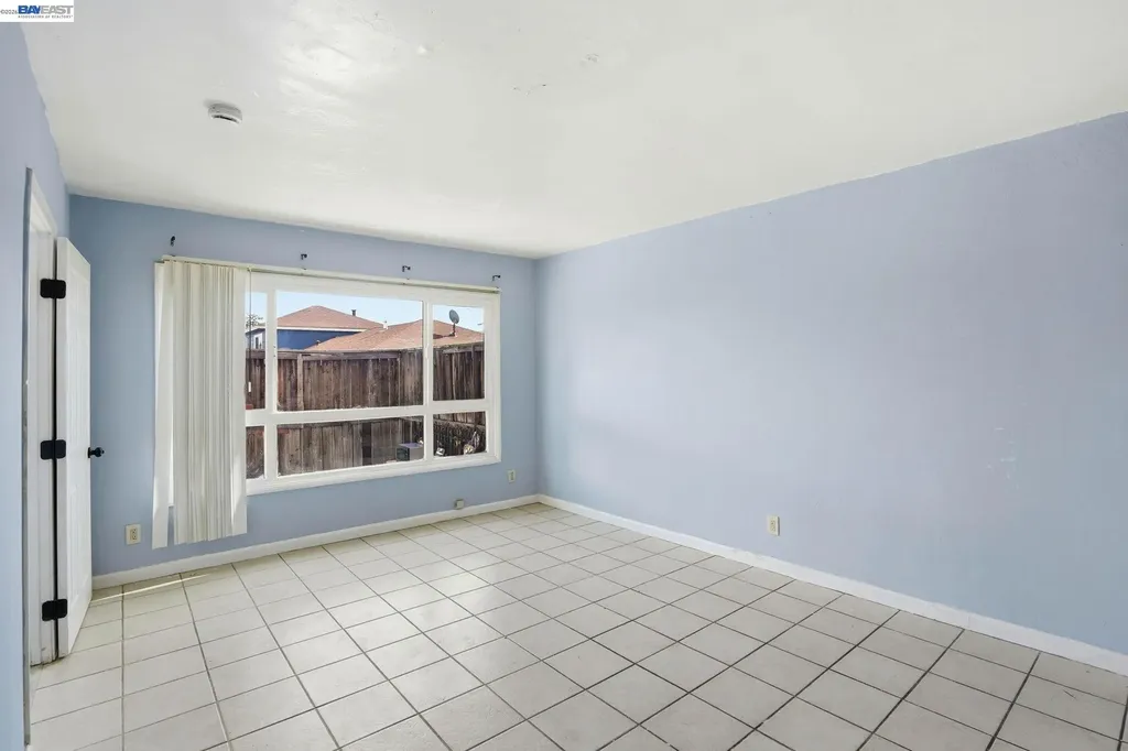 2740 73rd Avenue Oakland CA 94605