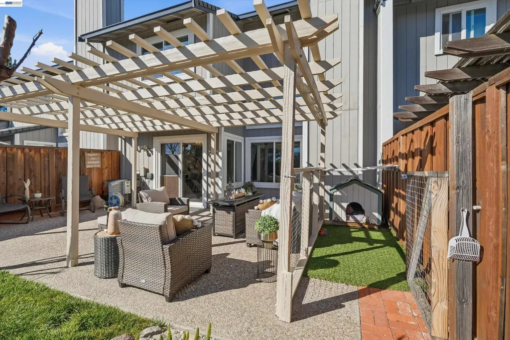 2013 Galloway Common Livermore CA 94551
