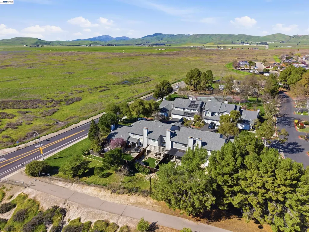 2013 Galloway Common Livermore CA 94551