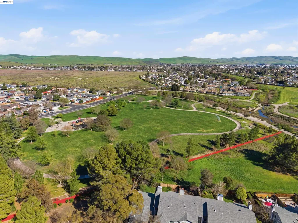 2013 Galloway Common Livermore CA 94551
