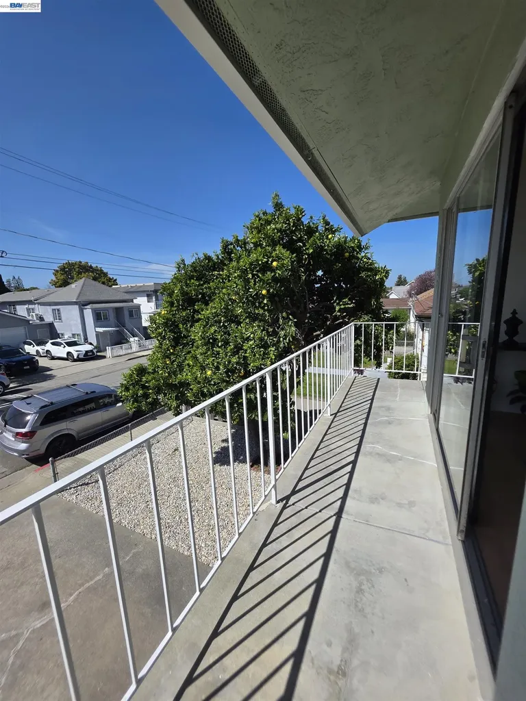 1552 Orchard Avenue San Leandro CA 94577