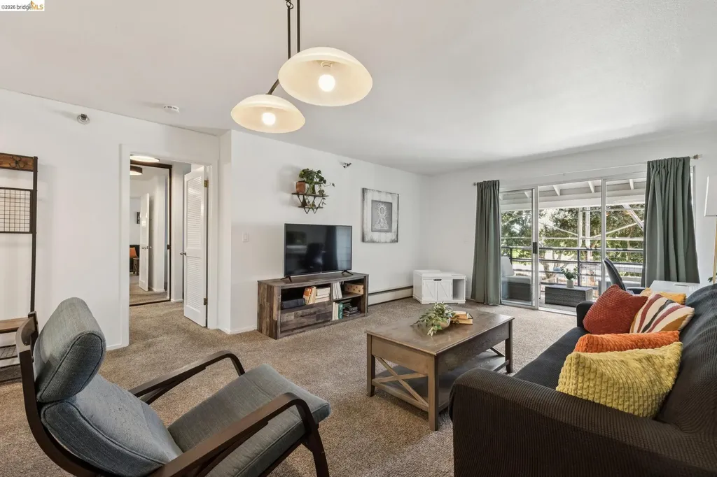 1203 Melville Square Richmond CA 94804