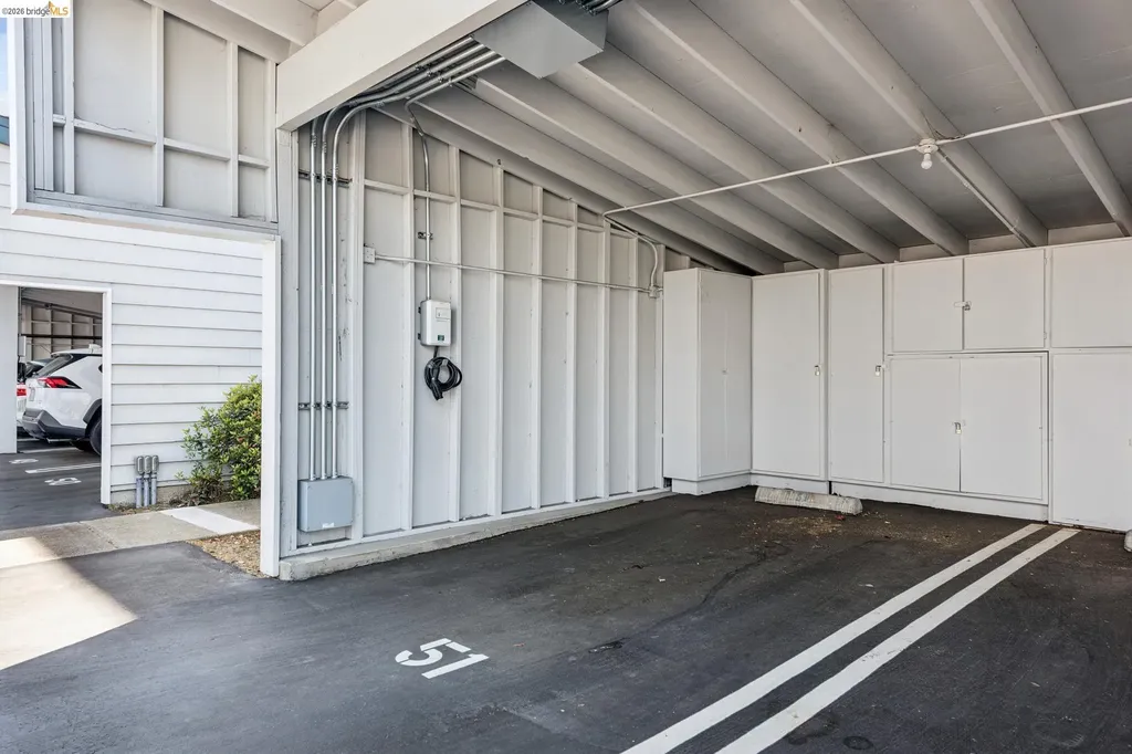 1203 Melville Square Richmond CA 94804
