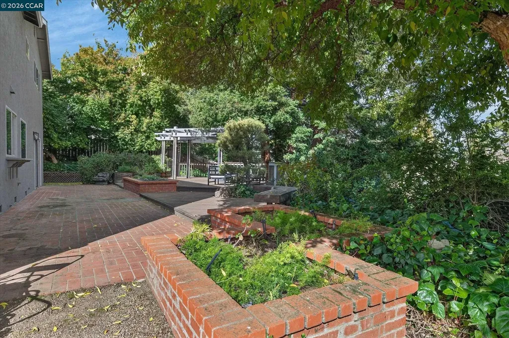 218 Mountaire Circle Clayton CA 94517