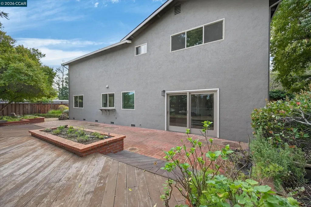 218 Mountaire Circle Clayton CA 94517