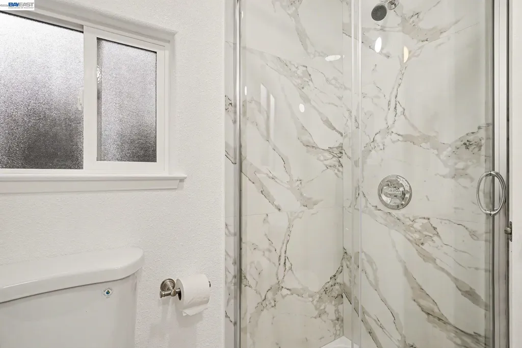 1838 40th Oakland CA 94601