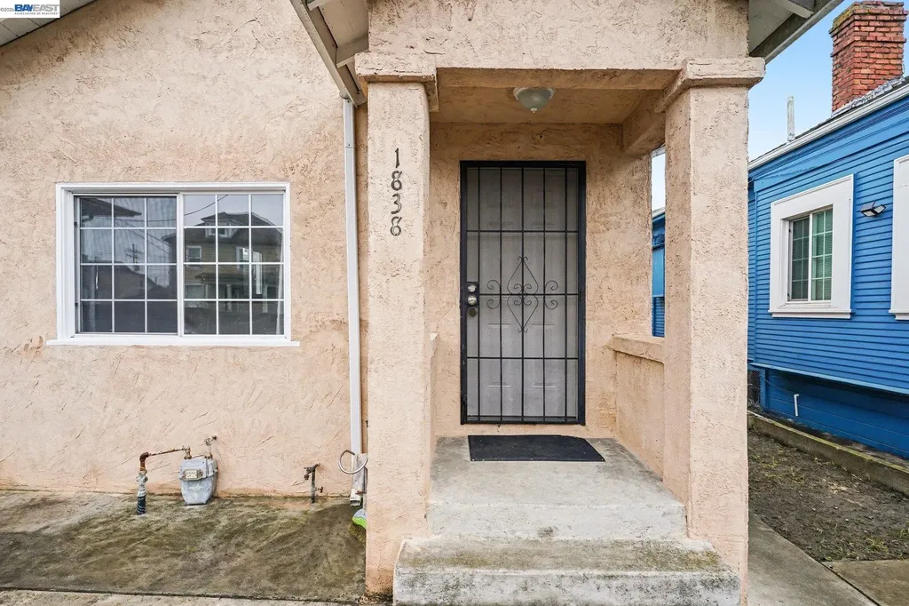 1838 40th Oakland CA 94601