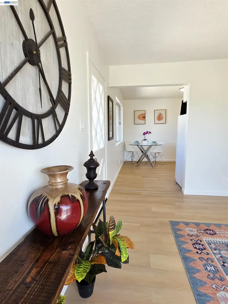 1552 Orchard Avenue San Leandro CA 94577