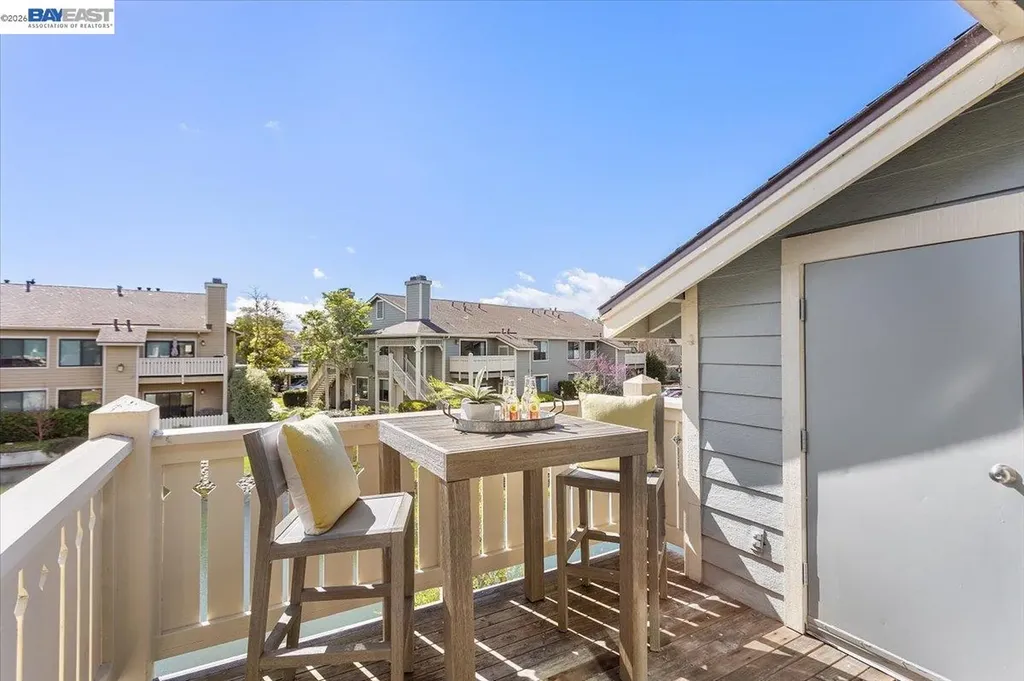 130 Lakeshore Court Richmond CA 94804