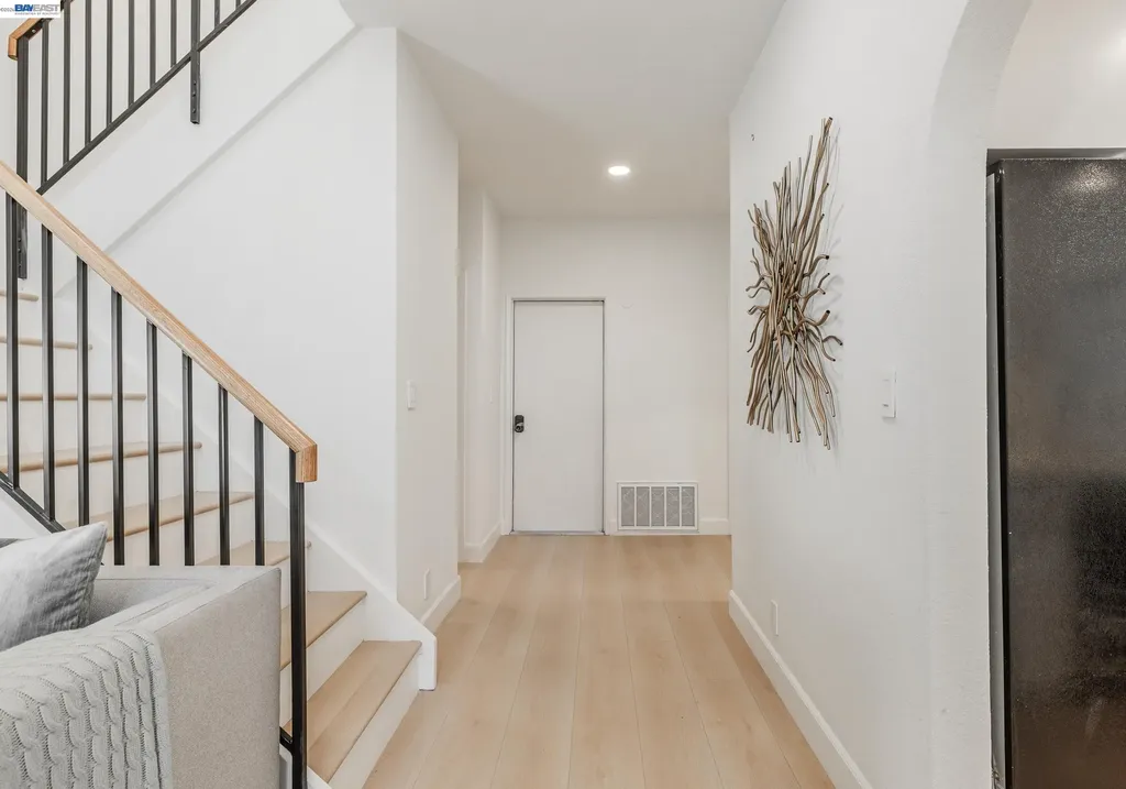 4900 Creekwood Drive Fremont CA 94555