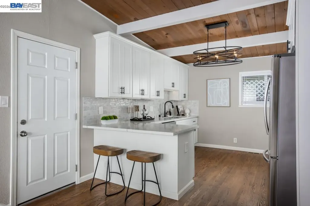 36637 Burdick Street Newark CA 94560