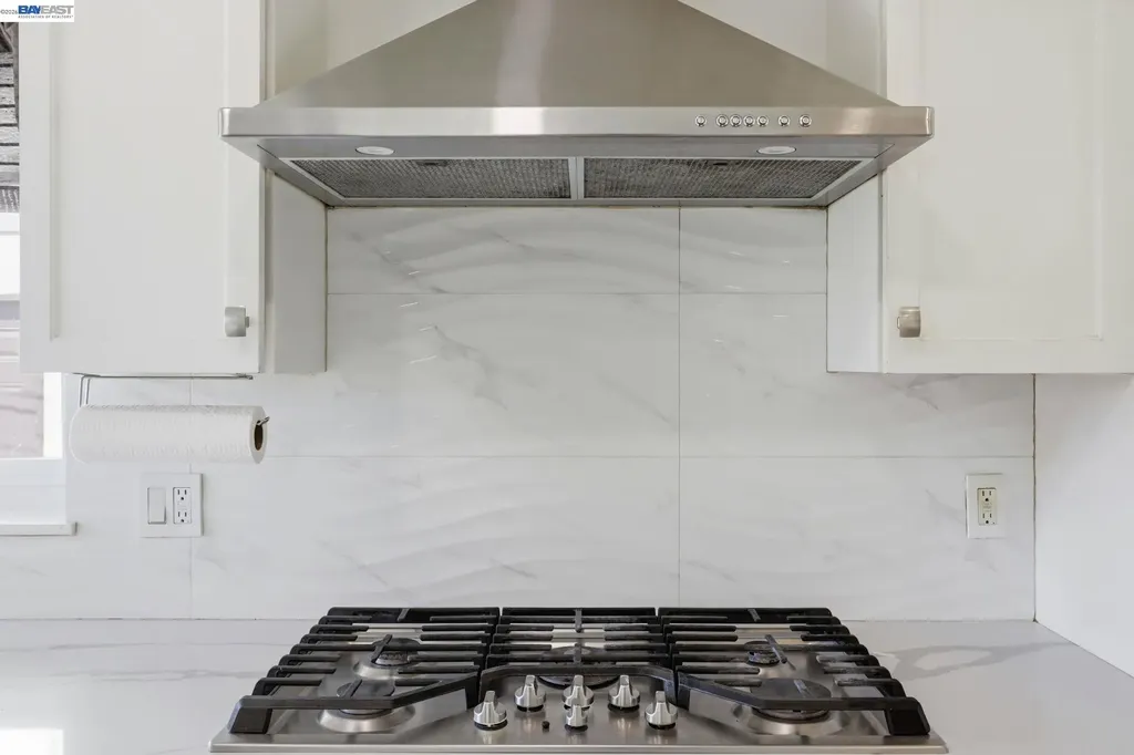 1233 Benedict Court San Leandro CA 94577