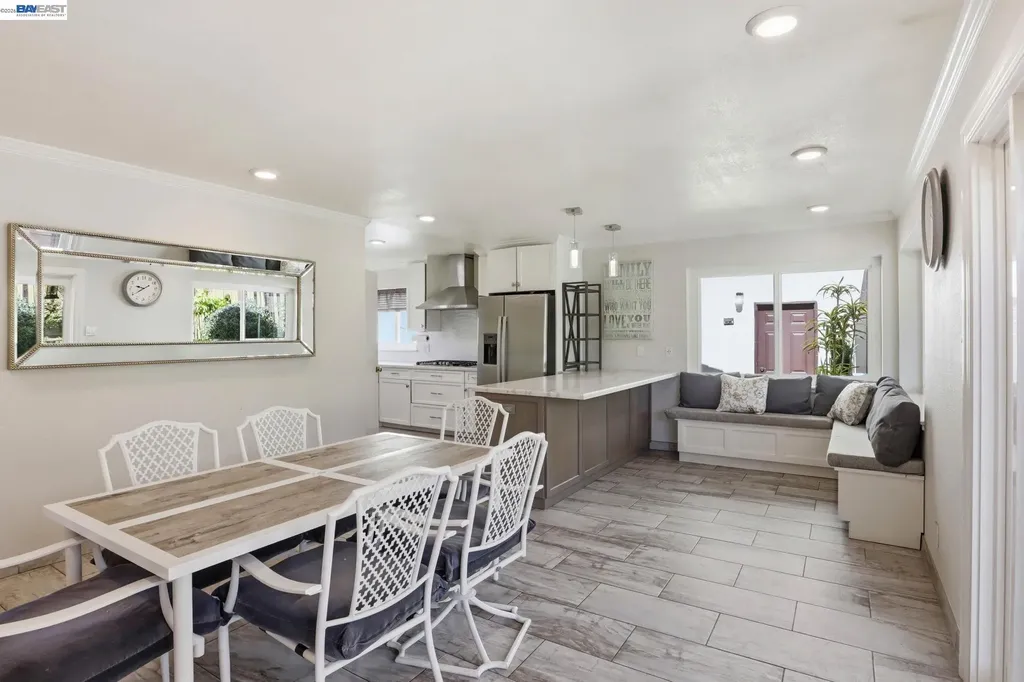 1233 Benedict Court San Leandro CA 94577