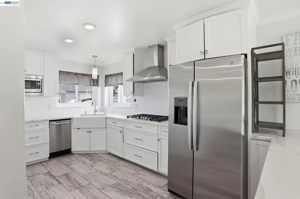 1233 Benedict Court San Leandro CA 94577