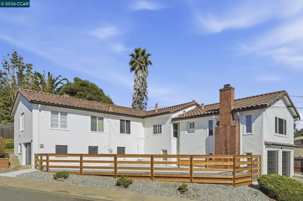 1532 Mariposa Street Richmond CA 94804