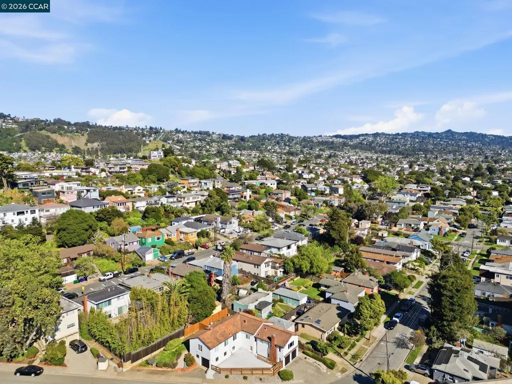 1532 Mariposa Street Richmond CA 94804