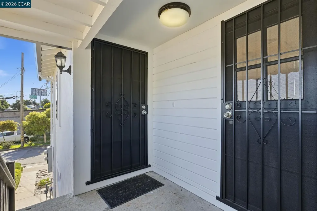 1532 Mariposa Street Richmond CA 94804