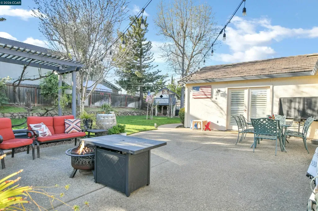 641 Woodbury Place Oakley CA 94561