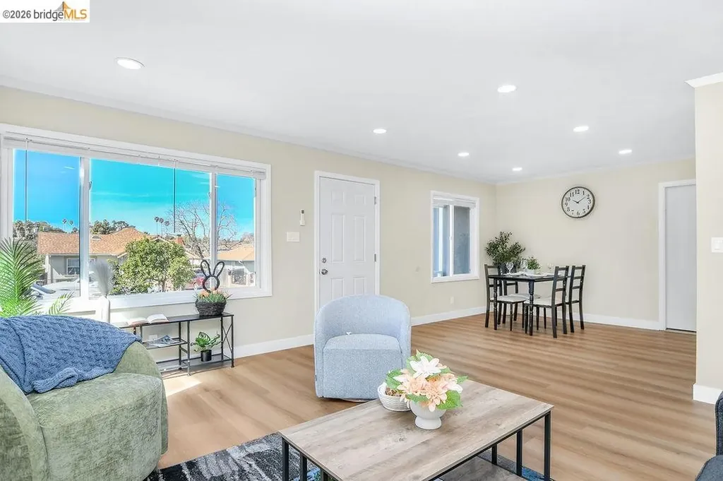 1012 Pine Street Vallejo CA 94590