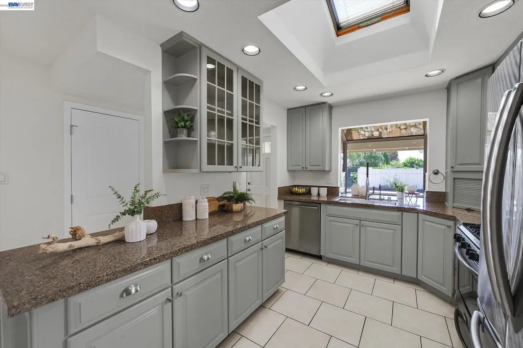 5471 Tyler Place Fremont CA 94538