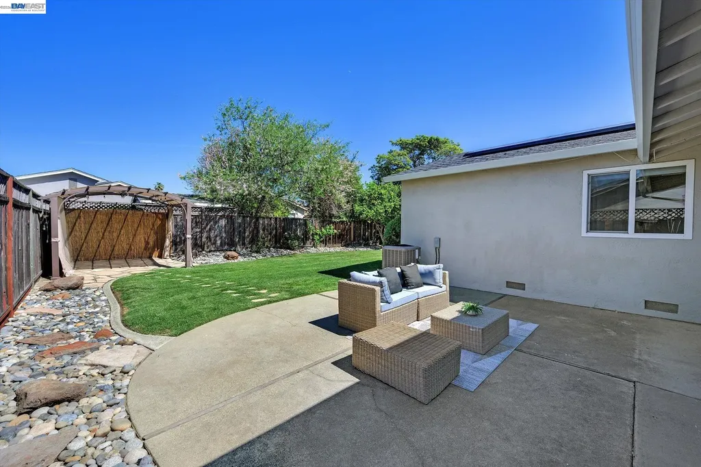 5471 Tyler Place Fremont CA 94538