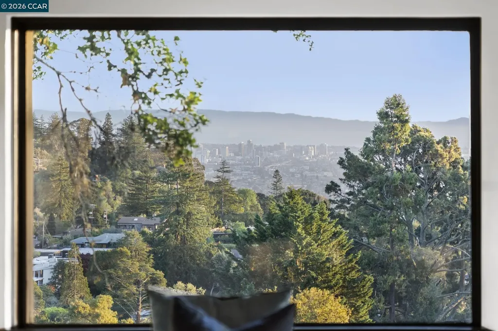 1160 Miller Berkeley CA 94708