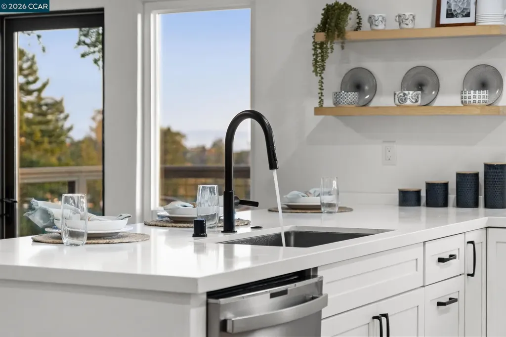 1160 Miller Berkeley CA 94708