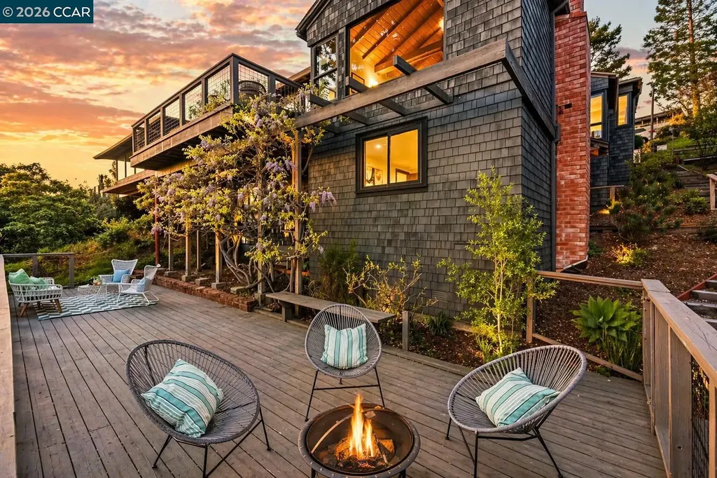 1160 Miller Berkeley CA 94708