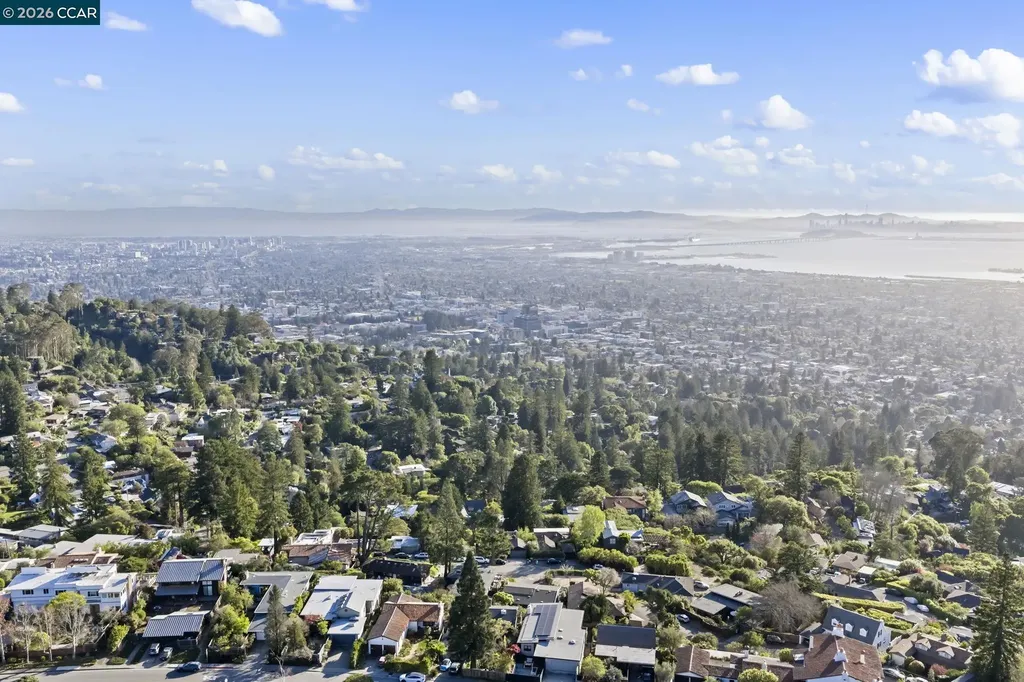 1160 Miller Berkeley CA 94708