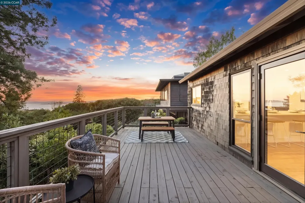 1160 Miller Berkeley CA 94708