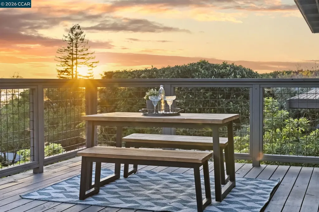 1160 Miller Berkeley CA 94708