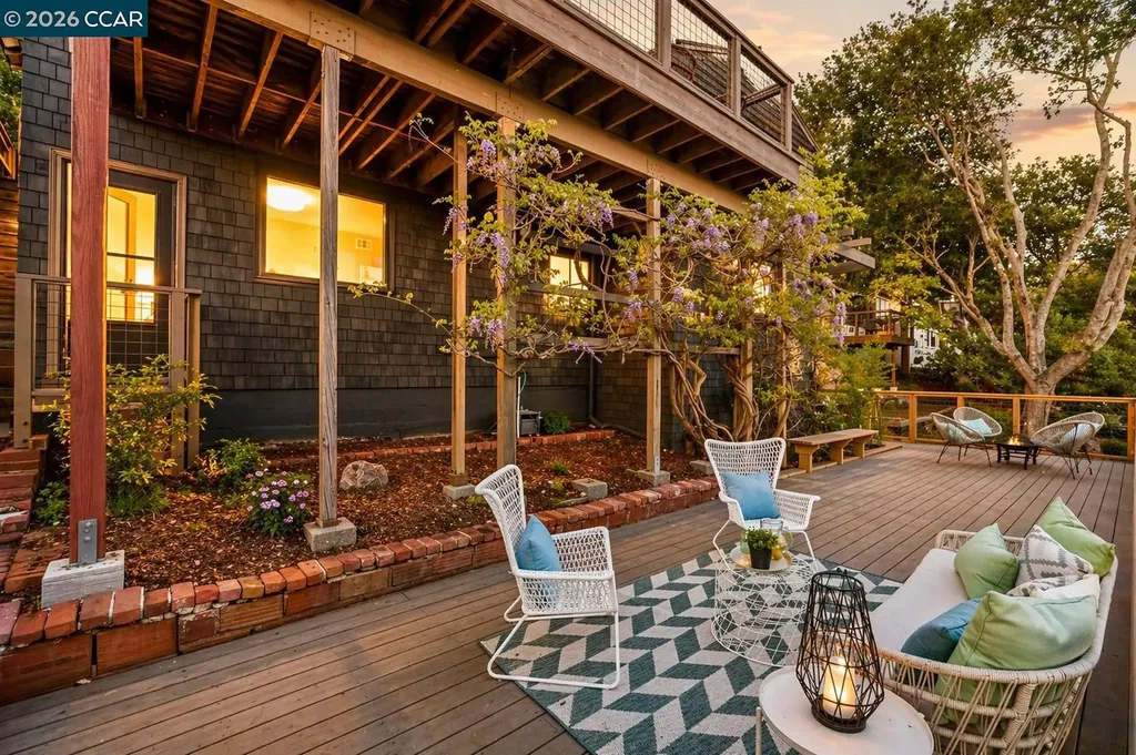 1160 Miller Berkeley CA 94708