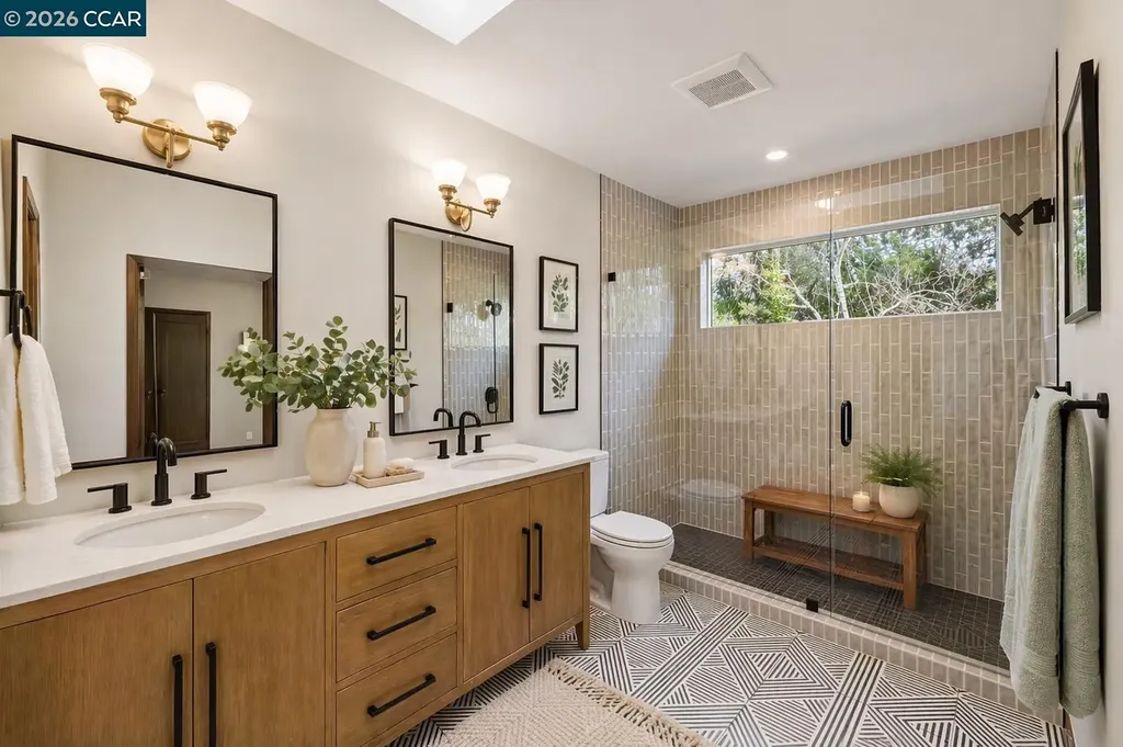 1160 Miller Berkeley CA 94708