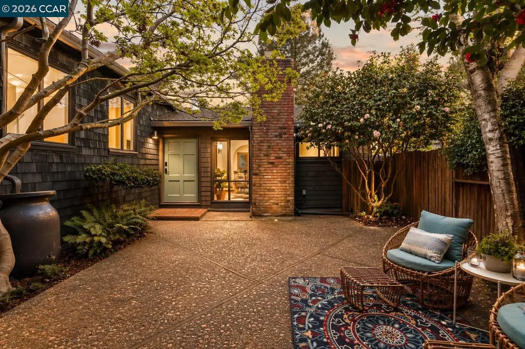 1160 Miller Berkeley CA 94708