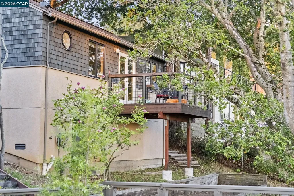 1160 Miller Berkeley CA 94708