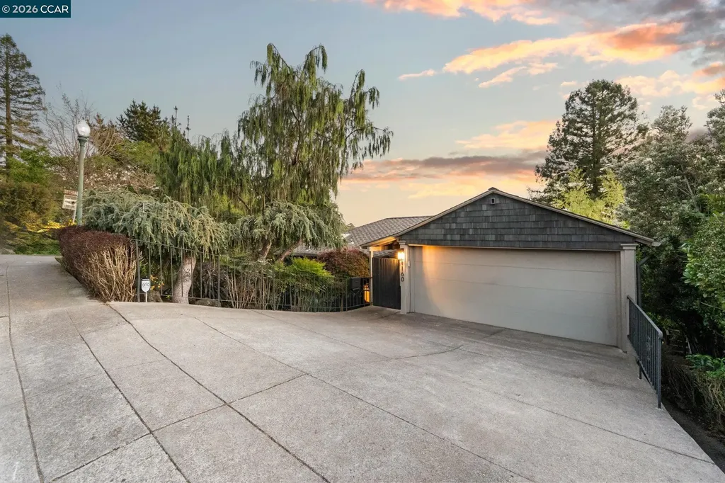 1160 Miller Berkeley CA 94708