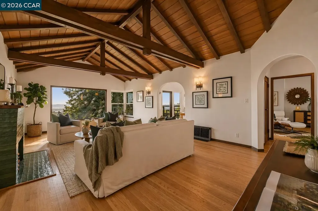 1160 Miller Berkeley CA 94708