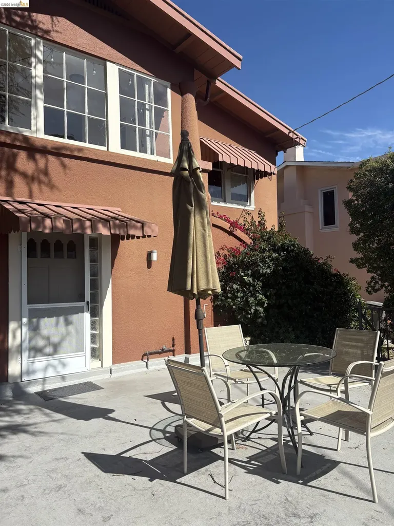 1024 Elsinore Avenue Oakland CA 94602