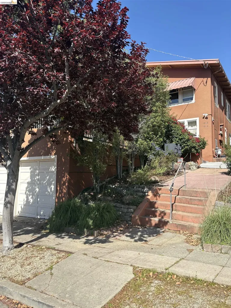 1024 Elsinore Avenue Oakland CA 94602