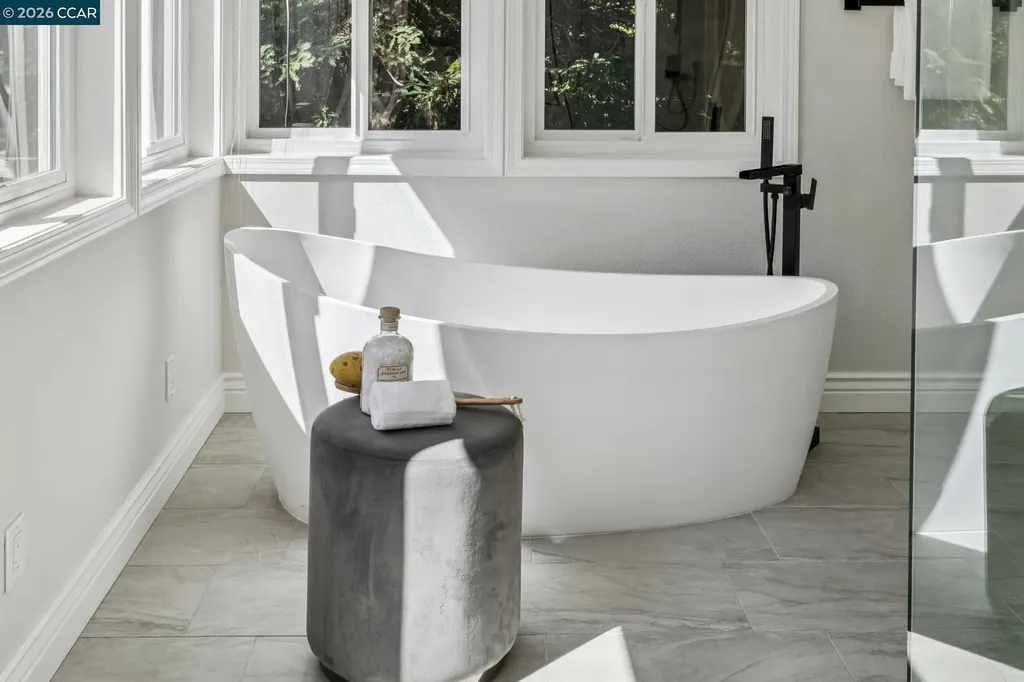 34 Sugarloaf Terrace Alamo CA 94507