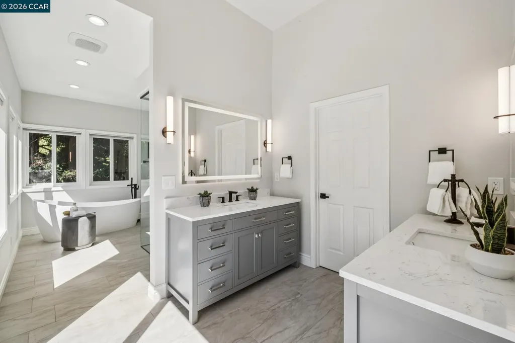 34 Sugarloaf Terrace Alamo CA 94507