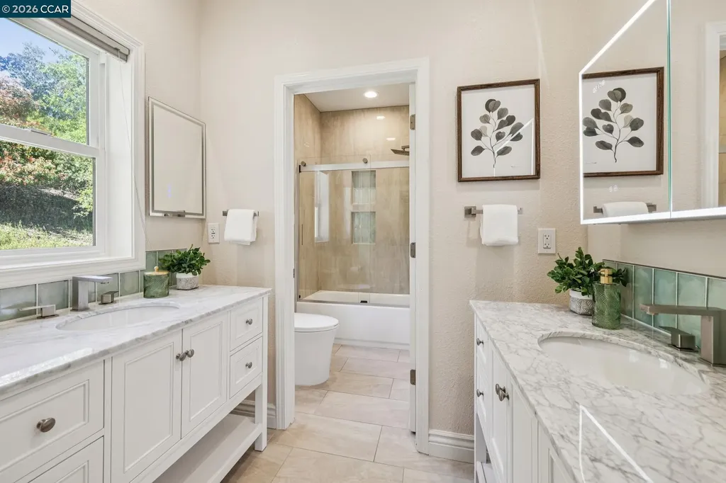 34 Sugarloaf Terrace Alamo CA 94507