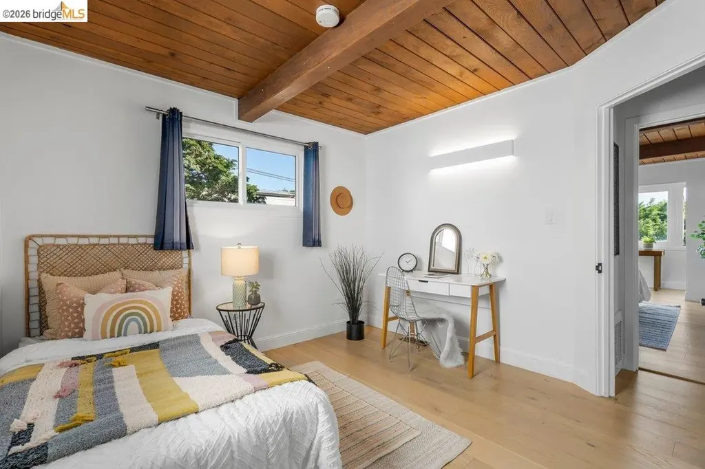 6715 Canyon Trail El Cerrito CA 94530