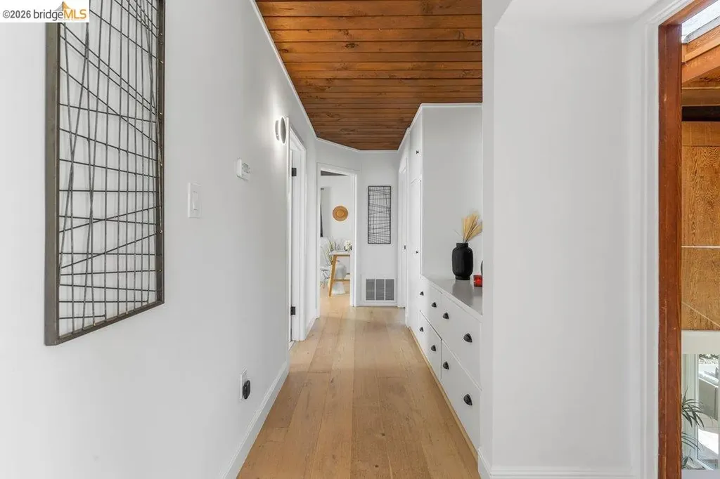 6715 Canyon Trail El Cerrito CA 94530