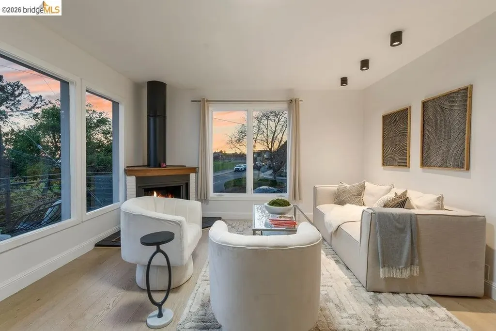 6715 Canyon Trail El Cerrito CA 94530