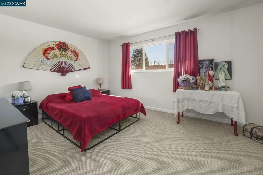 61 Meadowbrook Circle Pittsburg CA 94565