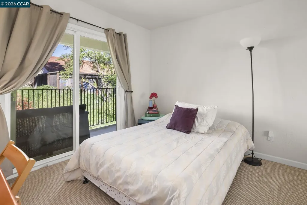 61 Meadowbrook Circle Pittsburg CA 94565