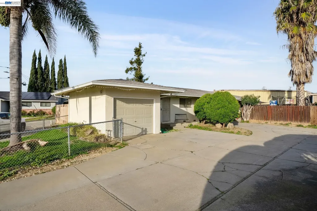 1396 Berry Lane Brentwood CA 94513