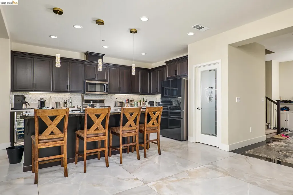 5532 Promontory Way Antioch CA 94531