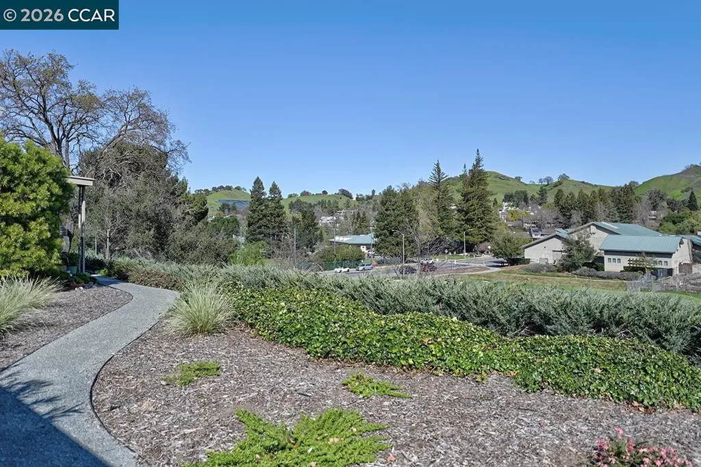 2700 Tice Creek Drive Walnut Creek CA 94595